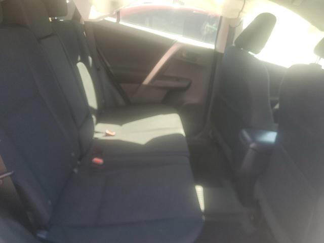 Photo 6 from auction – 2017 TOYOTA RAV4 LE with VIN 2T3BFREV2HW552915