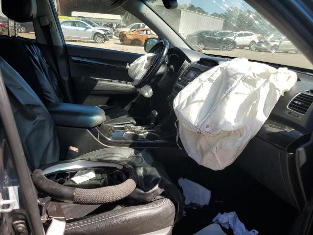 Photo 5 from auction – 2014 KIA SORENTO LX with VIN 5XYKT4A64EG501064