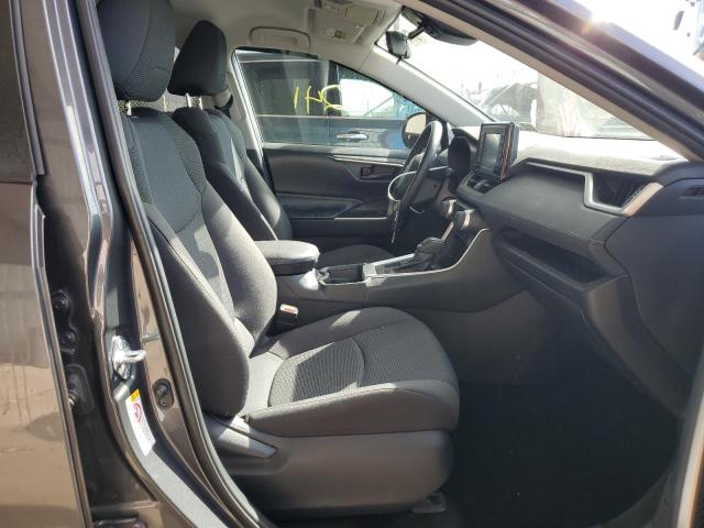Photo 5 from auction – 2019 TOYOTA RAV4 LE with VIN 2T3F1RFV5KW040054