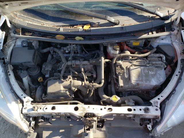 Photo 7 from auction – 2014 TOYOTA PRIUS C with VIN JTDKDTB32E1567253