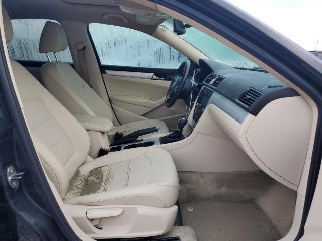 Photo 5 from auction – 2013 VOLKSWAGEN PASSAT SE with VIN 1VWBP7A35DC137331