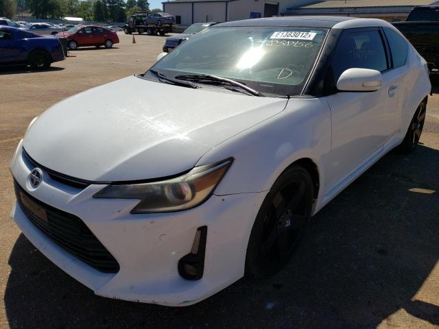 Photo 2 from auction – 2013 TOYOTA SCION TC with VIN JTKJF5C77D3050156
