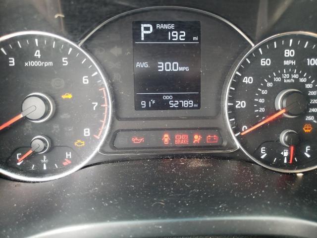 Photo 8 from auction – 2018 KIA FORTE LX with VIN 3KPFK4A72JE165614