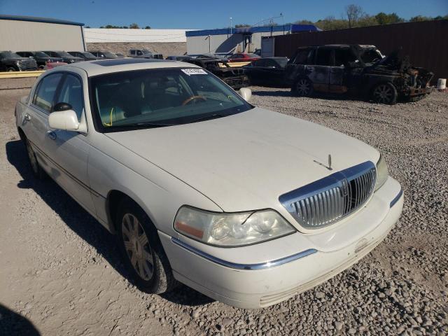 LINCOLN TOWN CAR U 2004 with VIN 1LNHM83W74Y622023 - Photo from auction