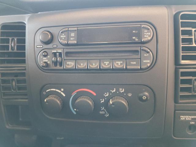Photo 9 from auction – 2003 DODGE DAKOTA SLT with VIN 1D7HL42N83S230748