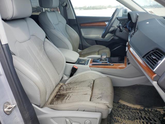 Photo 5 from auction – 2021 AUDI Q5 PREMIUM with VIN WA1BAAFY3M2117570