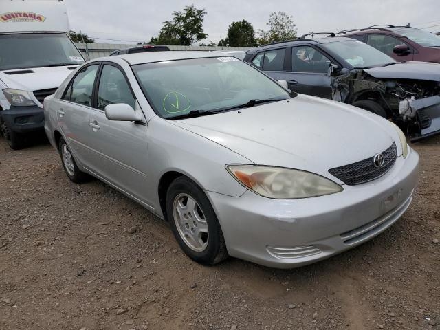 TOYOTA CAMRY LE 2002 with VIN 4T1BF32K02U024782 - Photo from auction