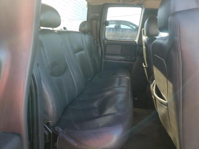 Photo 6 from auction – 2004 CHEVROLET SILVERADO with VIN 2GCEK19T041354274
