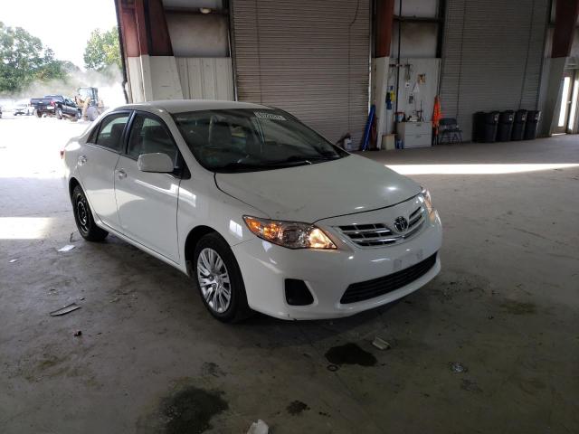 TOYOTA COROLLA BA 2013 مع رقم تعريف المركبة 2T1BU4EE5DC921523 - صورة من المزاد