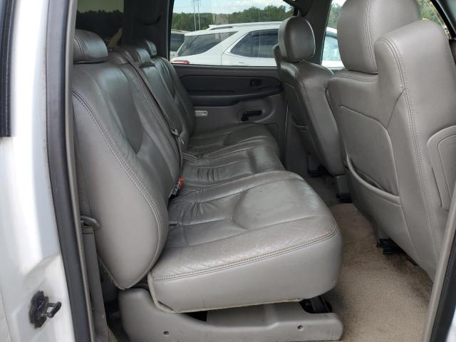 Photo 6 from auction – 2003 CHEVROLET SUBURBAN K with VIN 3GNFK16Z73G335747