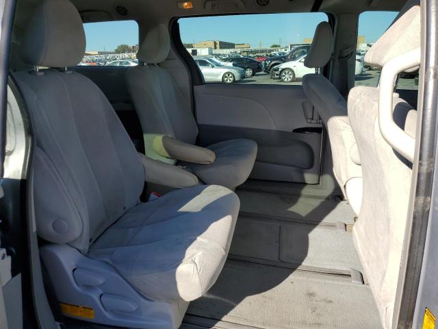 Photo 6 from auction – 2013 TOYOTA SIENNA with VIN 5TDZK3DC5DS395674