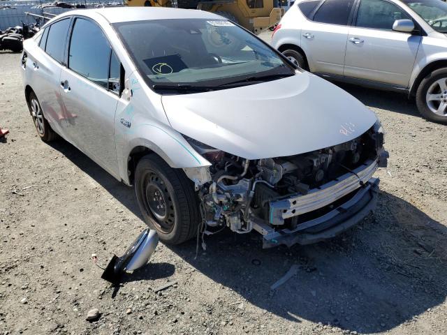 Photo 9 from auction – 2017 TOYOTA PRIUS PRIM with VIN JTDKARFPXH3037498
