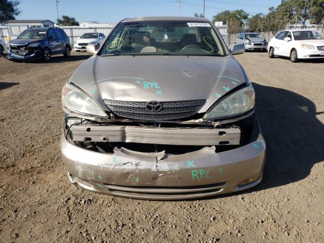 Photo 9 from auction – 2003 TOYOTA CAMRY LE with VIN JTDBE32K230170990