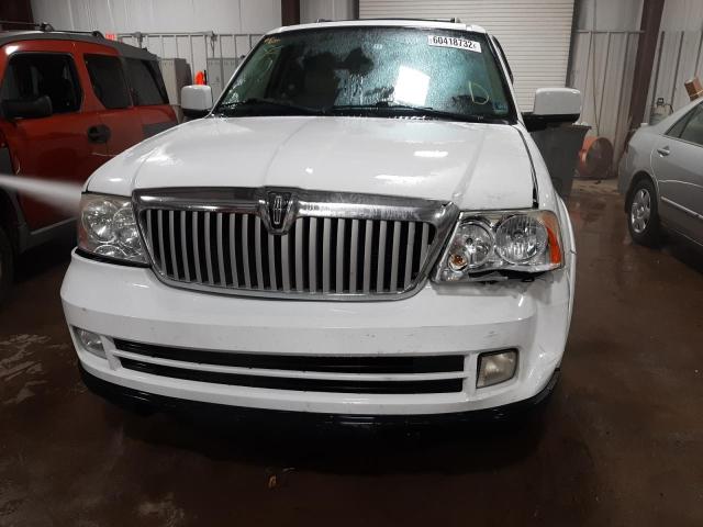 Photo 9 from auction – 2006 LINCOLN NAVIGATOR with VIN 5LMFU28596LJ28800