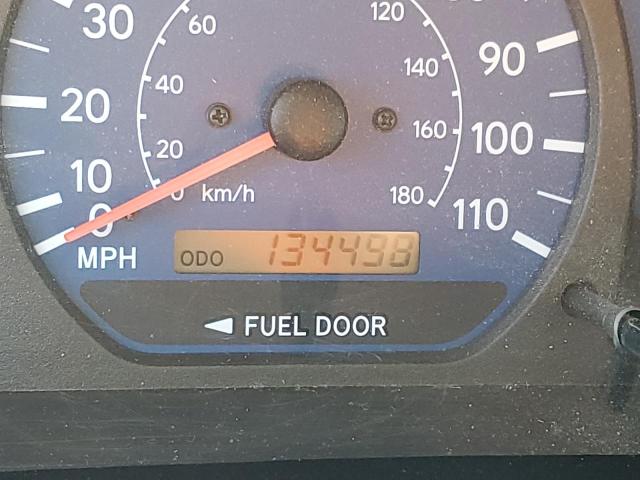 Photo 8 from auction – 2002 TOYOTA SIENNA LE with VIN 4T3ZF13C72U449594