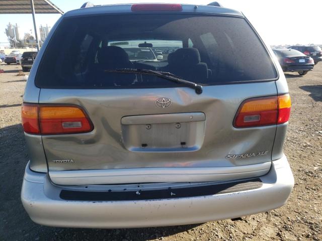 Photo 9 from auction – 2000 TOYOTA SIENNA LE with VIN 4T3ZF13C0YU317155