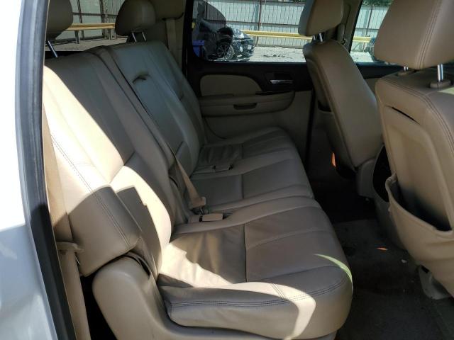 Photo 6 from auction – 2009 CHEVROLET SUBURBAN C with VIN 1GNFC26099R171107