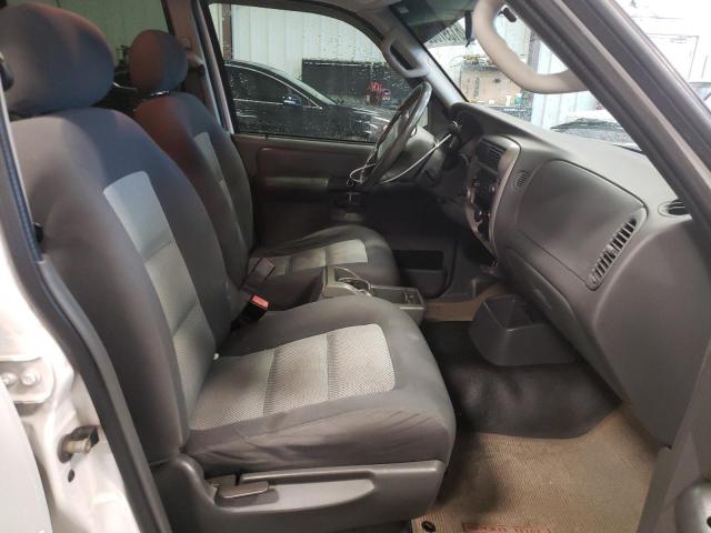 Photo 5 from auction – 2004 FORD EXPLORER S with VIN 1FMZU67KX4UB93368