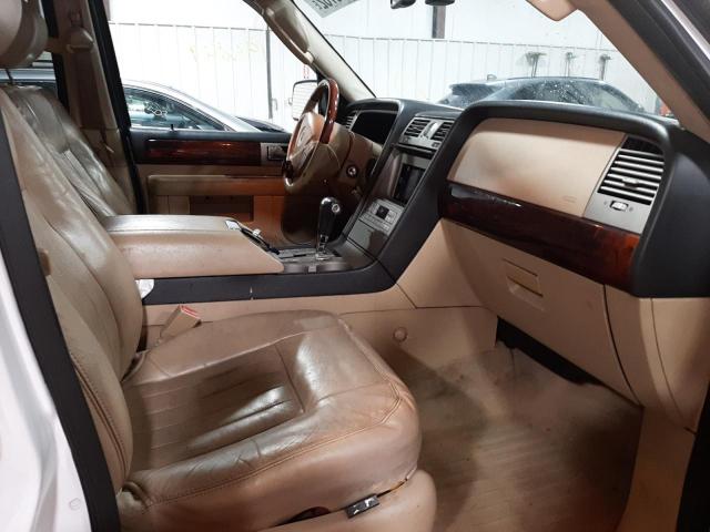 Photo 5 from auction – 2006 LINCOLN NAVIGATOR with VIN 5LMFU28596LJ28800