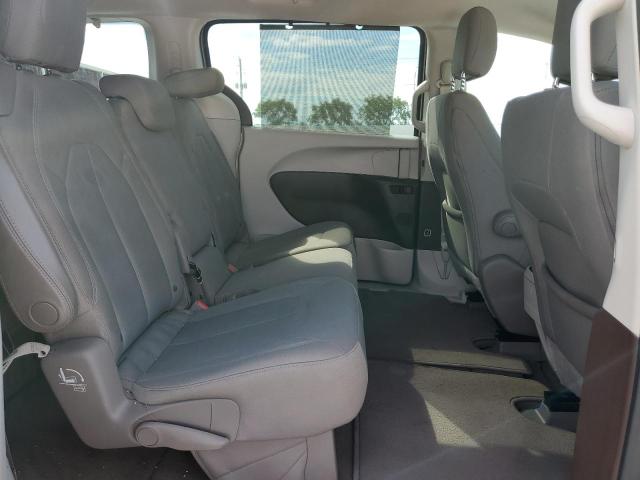 Photo 6 from auction – 2018 CHRYSLER PACIFICA T with VIN 2C4RC1FG1JR198085
