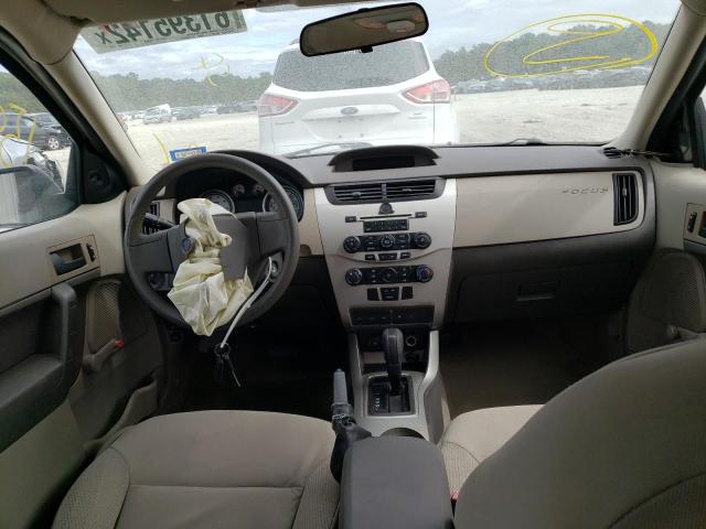 Photo 9 from auction – 2011 FORD FOCUS S with VIN 1FAHP3EN2BW102622