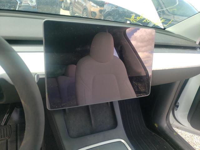 Photo 8 from auction – 2022 TESLA MODEL Y with VIN 7SAYGDEE5NF395931