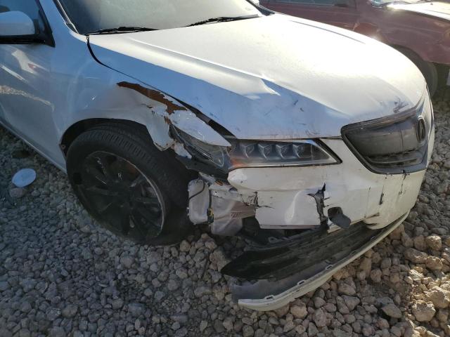 Photo 9 from auction – 2017 ACURA TLX with VIN 19UUB2F33HA003779