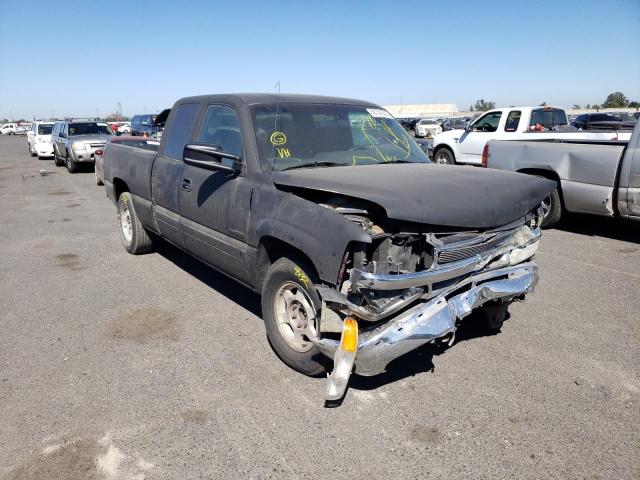 CHEVROLET silverado 2002 with VIN 2GCEC19VX21348008 - Photo from auction