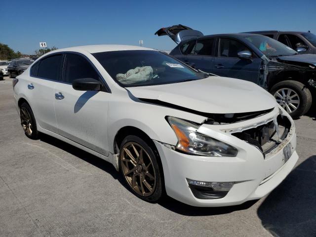 NISSAN ALTIMA 2.5 2015 with VIN 1N4AL3AP6FC121962 - Photo from auction