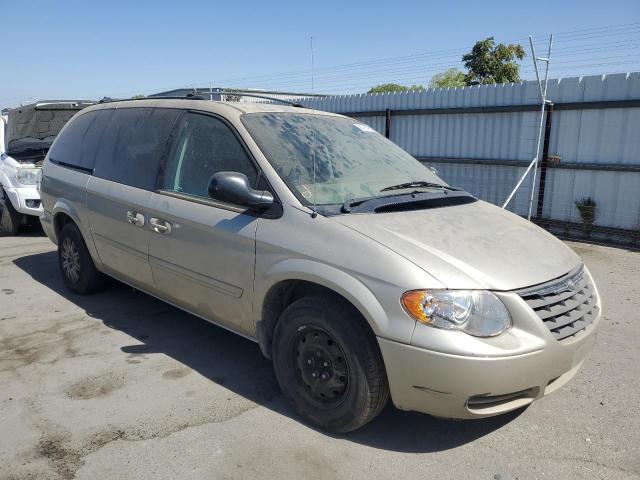 Photo 1 from auction – 2005 CHRYSLER TOWN & COU with VIN 2C4GP44R15R590328