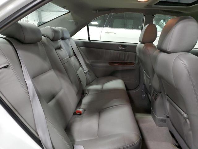 Photo 6 from auction – 2005 TOYOTA CAMRY LE with VIN 4T1BF30K35U604888