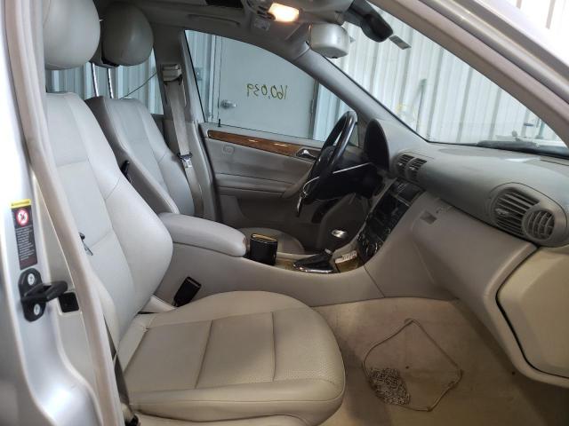 Photo 5 from auction – 2007 MERCEDES-BENZ C with VIN WDBRF52H47F918409