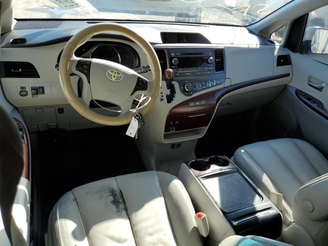Photo 9 from auction – 2012 TOYOTA SIENNA XLE with VIN 5TDYK3DC2CS178383