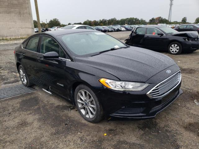 FORD FUSION SE 2017 with VIN 3FA6P0LU9HR304384 - Photo from auction