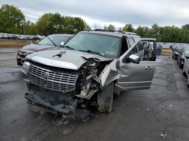 Photo 2 from auction – 2008 LINCOLN NAVIGATOR with VIN 5LMFL28558LJ07061