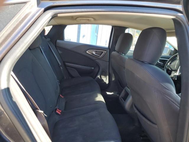 Photo 6 from auction – 2016 CHRYSLER 200 LIMITE with VIN 1C3CCCAB1GN126553