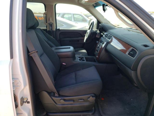 Photo 5 from auction – 2010 CHEVROLET SUBURBAN C with VIN 1GNUCHE02AR173264