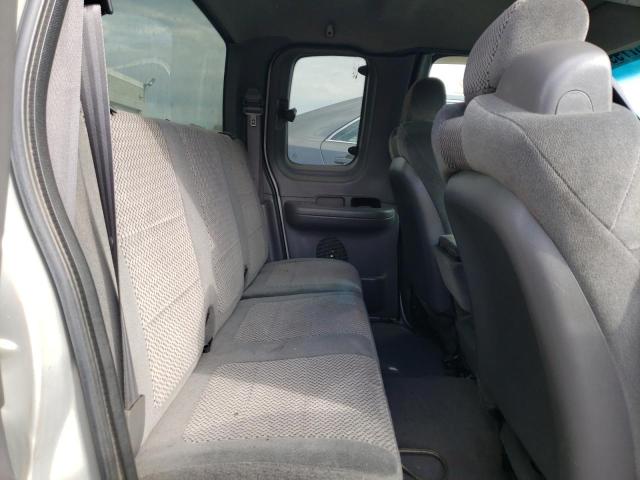 Photo 6 from auction – 2002 FORD F150 with VIN 1FTRX18L02KA29285