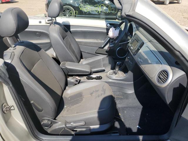 Photo 5 from auction – 2013 VOLKSWAGEN BEETLE with VIN 3VW5P7AT7DM829330