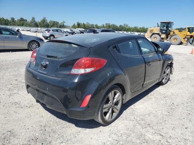 Photo 4 from auction – 2016 HYUNDAI VELOSTER with VIN KMHTC6AD2GU260505