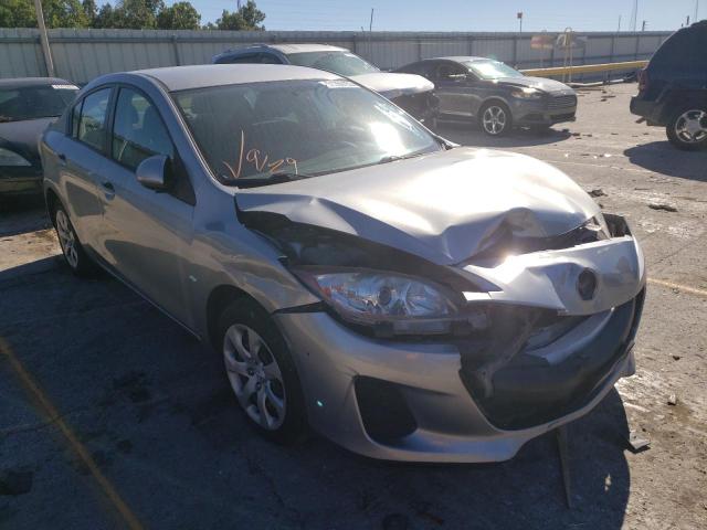 MAZDA 3 I 2013 with VIN JM1BL1TG2D1841851 - Photo from auction