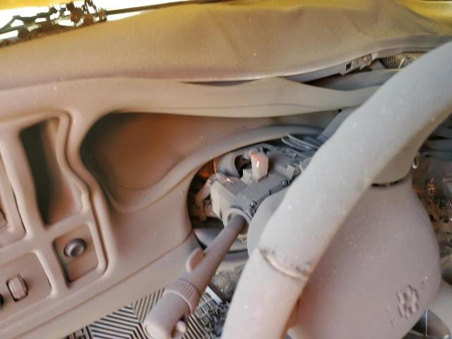 Photo 8 from auction – 2001 CHEVROLET SILVERADO with VIN 2GCEC19V111274685