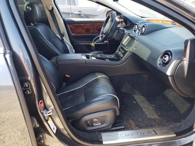 Photo 5 from auction – 2016 JAGUAR XJ with VIN SAJWA1C7XG8V98634