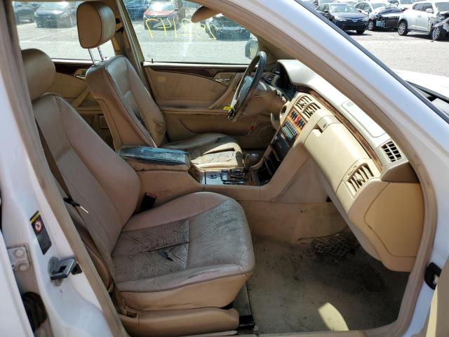 Photo 5 from auction – 2000 MERCEDES-BENZ E 320 with VIN WDBJH65F2YA967775
