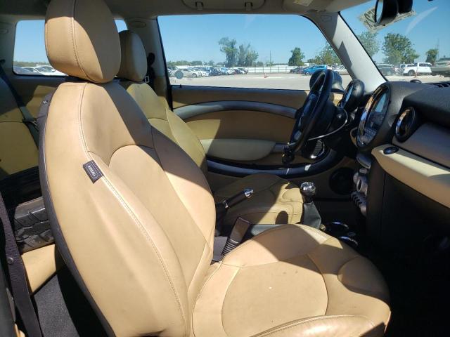 Photo 5 from auction – 2009 MINI COOPER S with VIN WMWMF73579TT94234