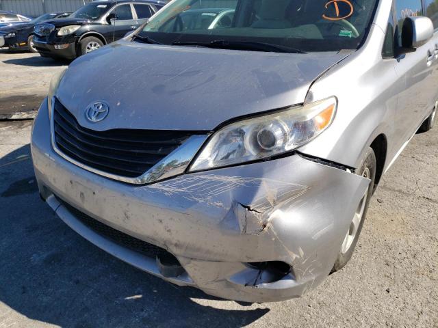 Photo 9 from auction – 2011 TOYOTA SIENNA LE with VIN 5TDKK3DC2BS035955