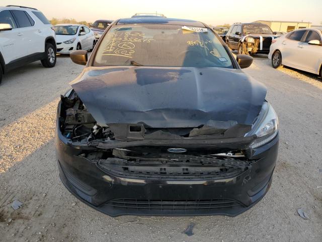 Foto 9 de la subasta – 2018 FORD FOCUS S con VIN 1FADP3E22JL321603