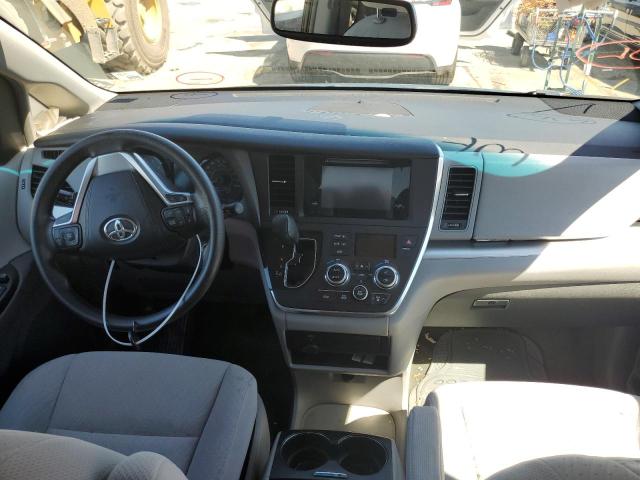 Photo 9 from auction – 2016 TOYOTA SIENNA LE with VIN 5TDKK3DC4GS704914