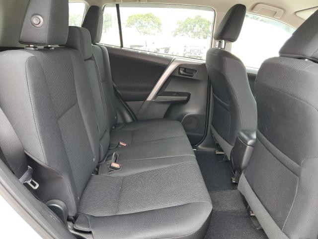 Photo 6 from auction – 2017 TOYOTA RAV4 LE with VIN 2T3ZFREVXHW353075