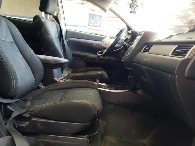 Photo 5 from auction – 2017 MITSUBISHI OUTLANDER with VIN JA4AZ3A30HZ045137